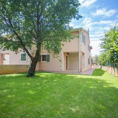 Villa Mare Near Lanterna